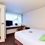 钟楼姆松蓬酒店