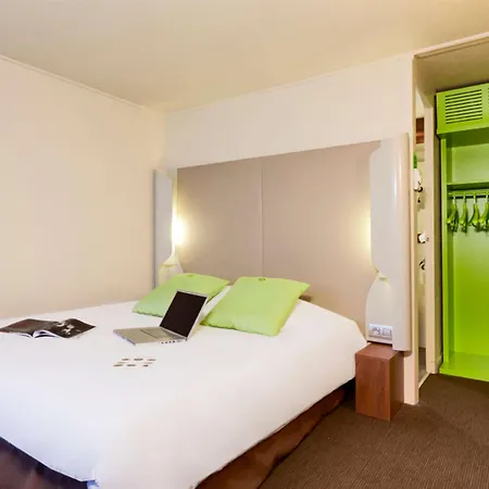 Campanile Hotel 3*